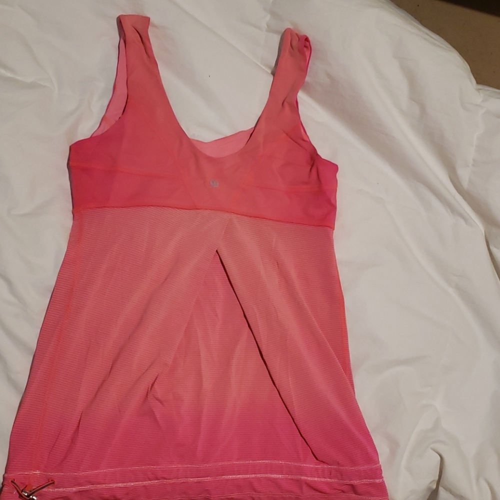 Lululemon top - Picture 2 of 3